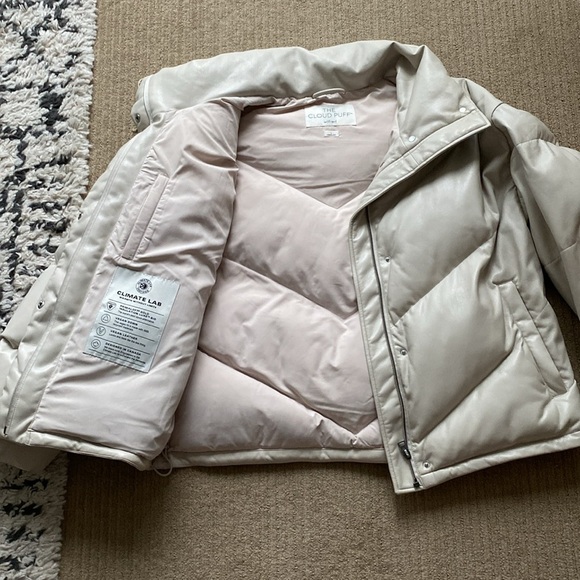 Wilfred The Cloud Puff, Matte Pearl, vegan leather, L - Picture 6 of 13